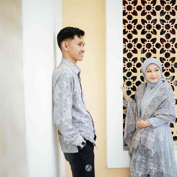 Slide Utari & Baihaki 5